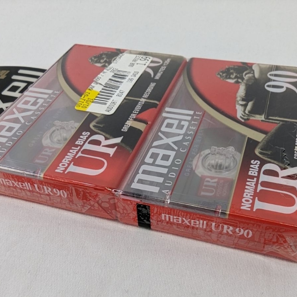NEW SEALED 2 Pack MAXWELL UR 90 Minute Blank Audio CASSETTE Tapes Normal Bias